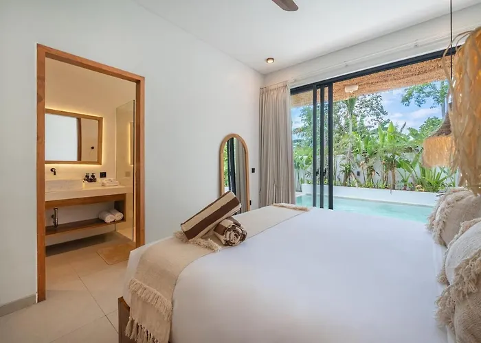 Villa Surga *